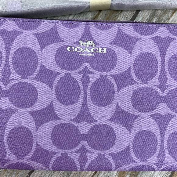 Corner Zip Wristlet In Signature Canvas Silver Iris Wallet Bag Purse - Picture 3 of 10